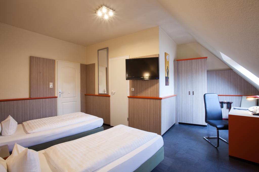 Trip Inn Hotel Ariane Colonia Esterno foto