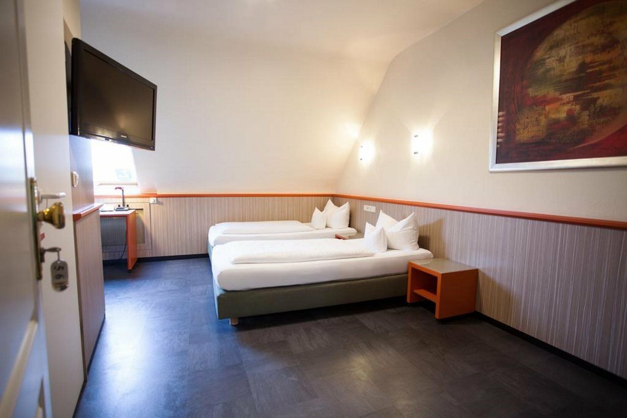 Trip Inn Hotel Ariane Colonia Esterno foto